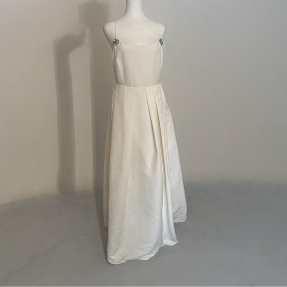 SACHIN & BABI Audra Tea-Length Gown - Picture 7 of 7